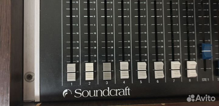 Soundcraft Spirit M8, микшерный п. + electric m350