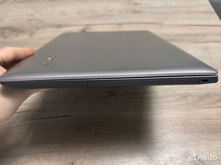 Ноутбук Lenovo ideapad 330 15AST