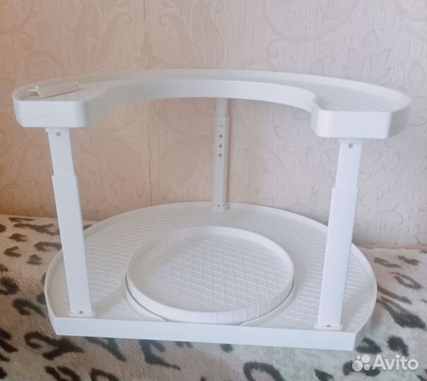 Вращающаяся подставка для специй