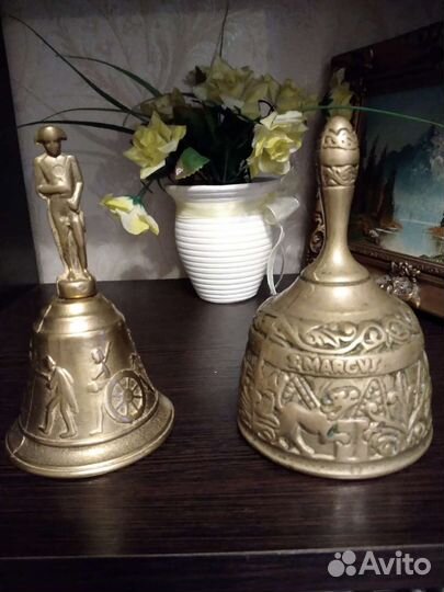 Старинные винтажные колокольчики. Западная Европа