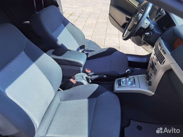 Opel Astra GTC 1.6 AMT, 2008, 55 000 км