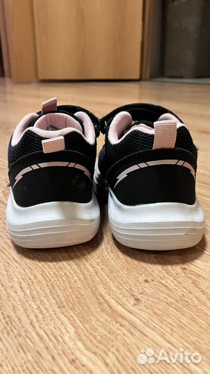 Кроссовки для девочки 26 размер