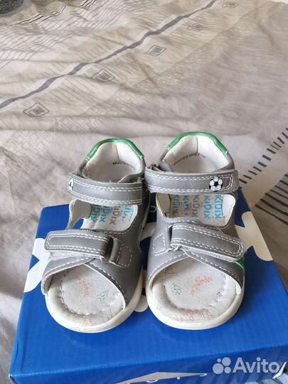 Детские сандалии 19р