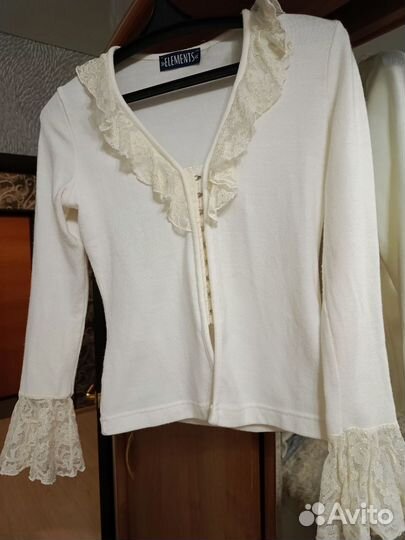 Джемпер женский 42 44 с рюшами, с воланами