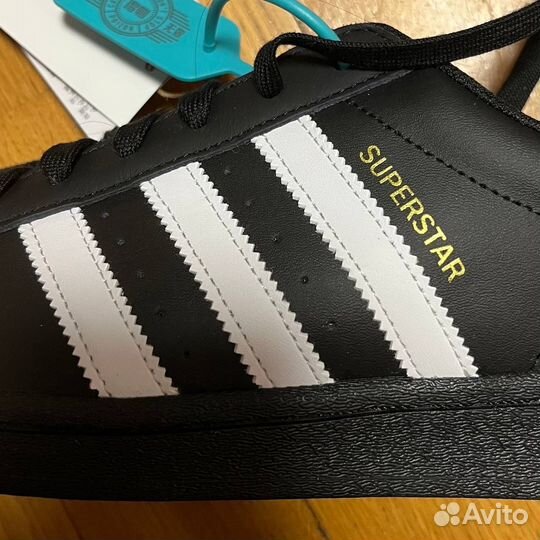 Кроссовки adidas superstar