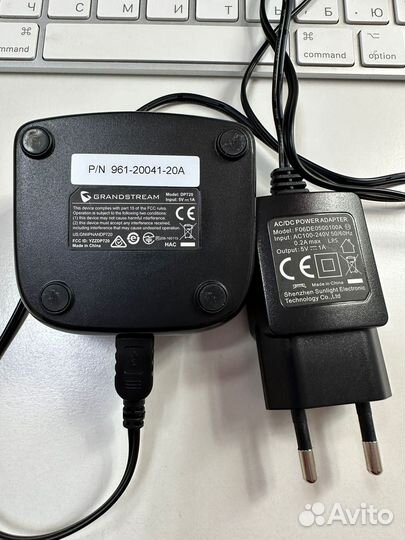 Grandstream DP720 IP трубка с зарядным стаканом