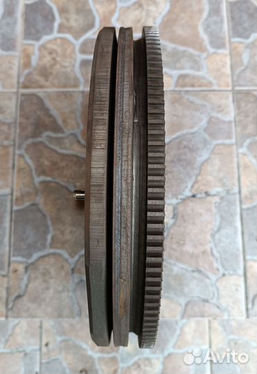 Двухмассовый маховик и комплект сцепления Ниссан