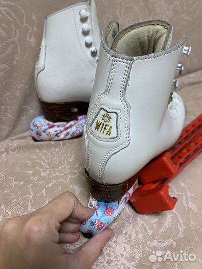 Фигурные коньки wifa 30
