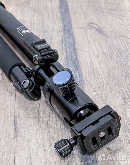 Штатив для фотоаппарата Sirui T-025X углепластик +