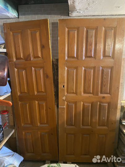 Дверь деревянная 1 штука