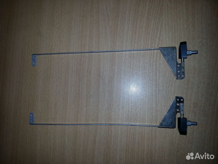 Петли на ноутбук