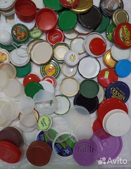 Крышки металлические капроновые много