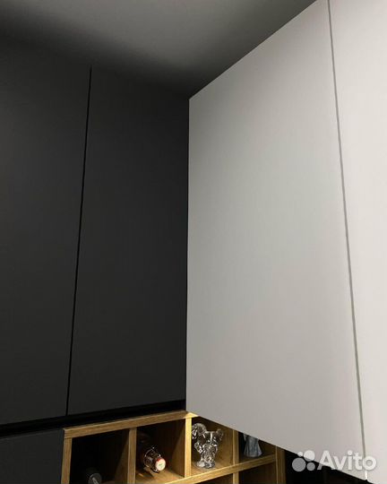 Кухонный гарнитур угловой