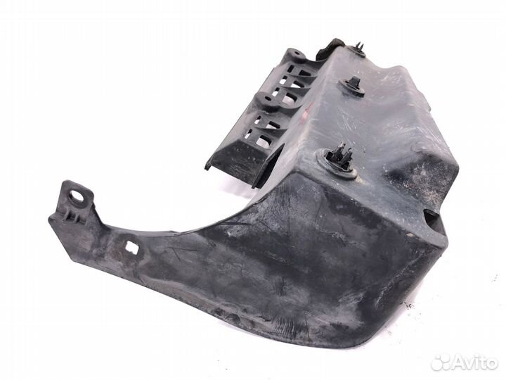 Крепление бампера заднее правое Lexus Ls600H UVF45