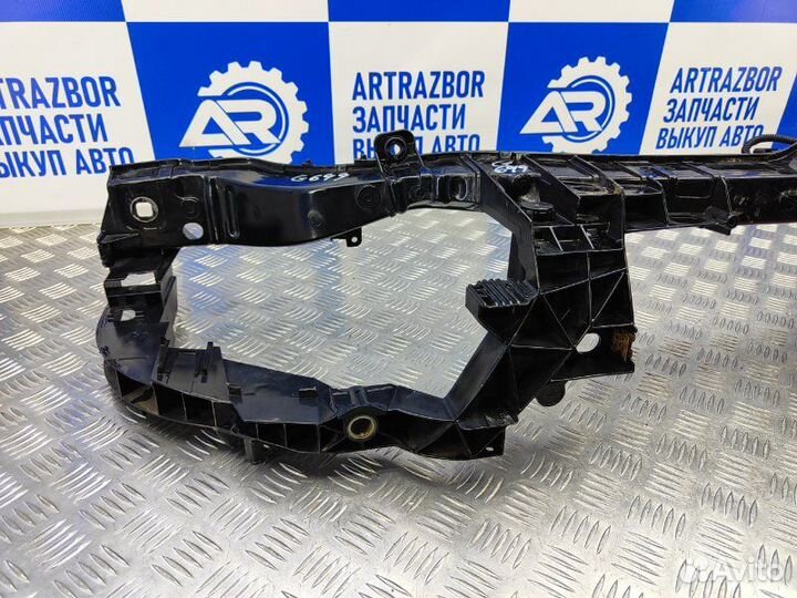 Телевизор (панель передняя) Ford Focus 3 CB8 1.6