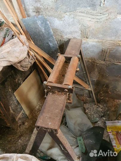 Деревообрабатывающий станок