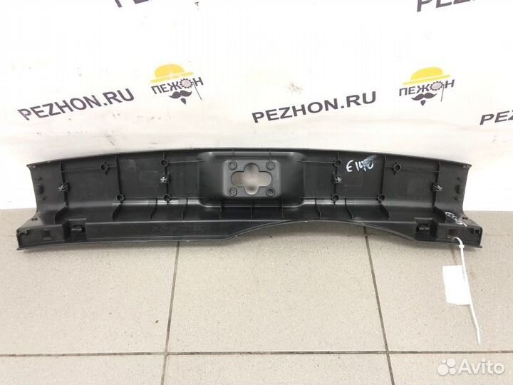 Обшивка багажника Nissan Juke внедорожник 1.6 2011