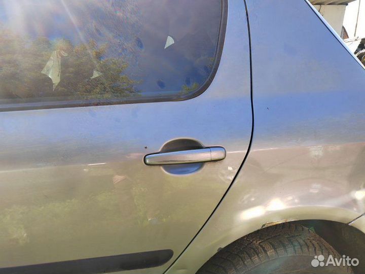 Дверь задняя левая Peugeot 307 хэтчбек 1.6 NFU