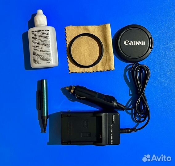 Зарядное устройство для аккумуляторов Canon