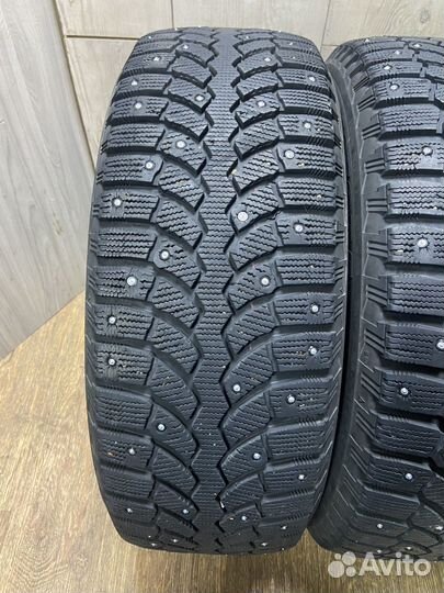 Bridgestone Blizzak Spike-01 225/60 R17