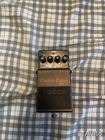 Гитарная педаль Boss MT-2