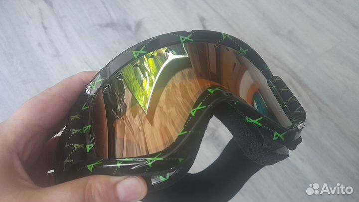 Горнолыжная/сноубордическая маска Anon