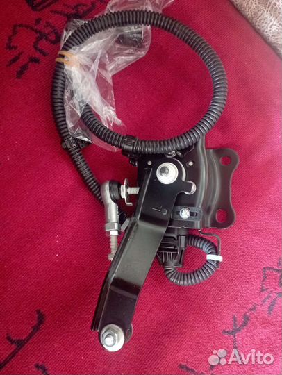 Датчик положения кузова Toyota Land Cruiser Lexus