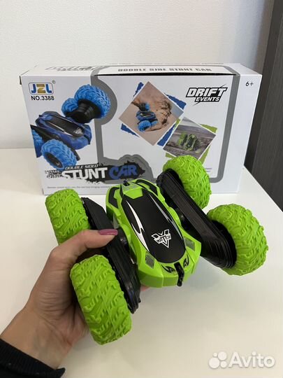 Машина на пульте управления для дрифта