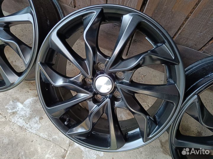 Литые диски 17 Skad 5x114.3