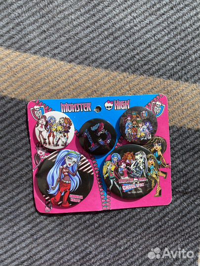 Значки monster hight 5шт