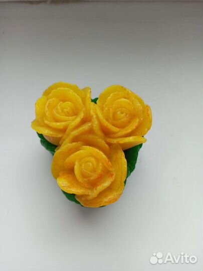 Свеча с сердечками