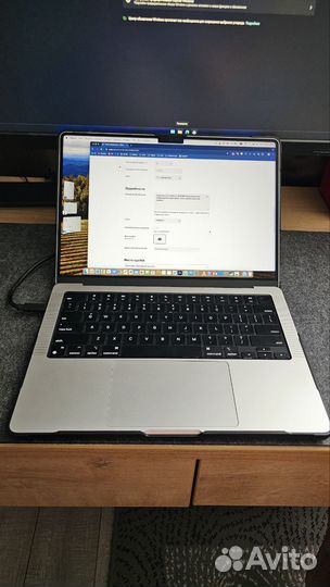 Apple MacBook Pro 14 m3 8/512