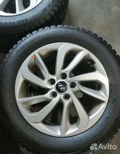 Зимние колёса Hyundai 225/60/17 Nokian