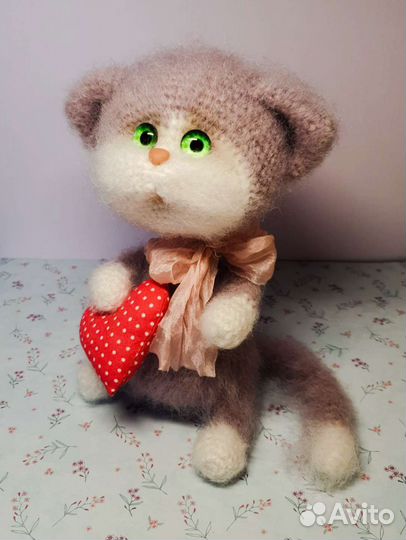 Вязаные игрушки, Подарки на 8 марта