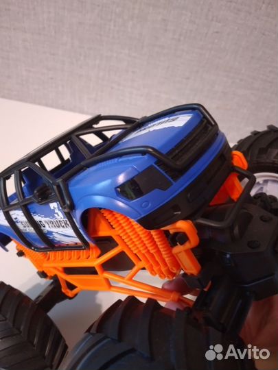 Машина на радиоуправлении (новая)