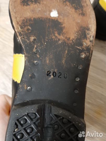 Ботинки для беговых лыж детские