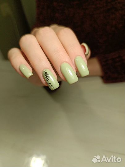 Маникюр