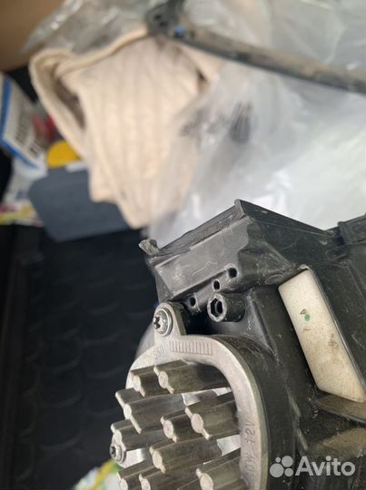 Фара левая Renault arkana