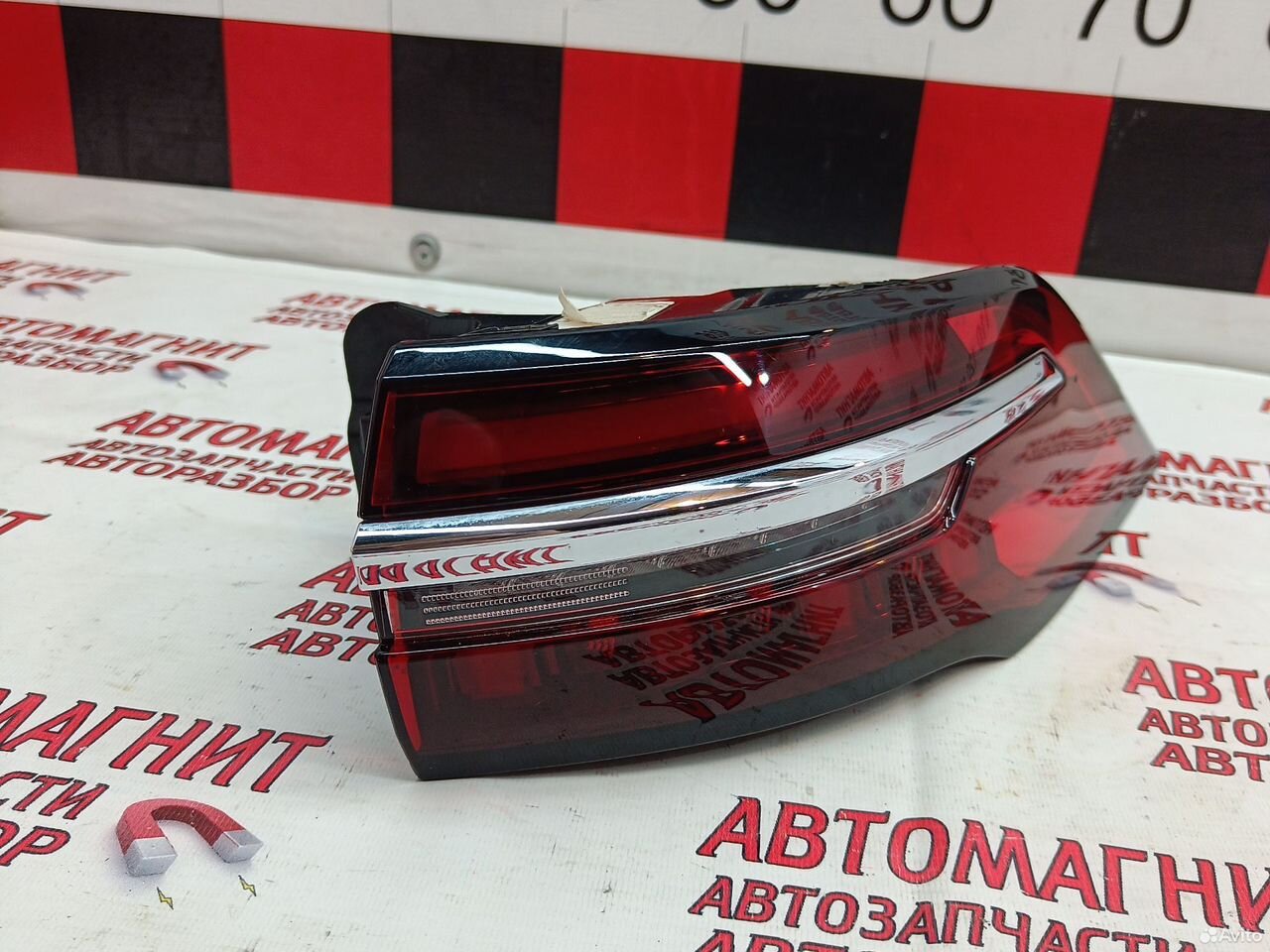 Фонарь задний правый Geely Monjaro