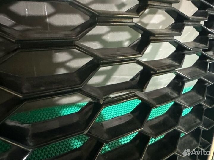 Решетка радиатора Audi A7 4G cgxb 2012