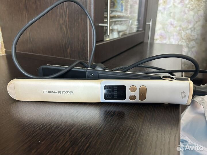Выпрямитель для волос rowenta