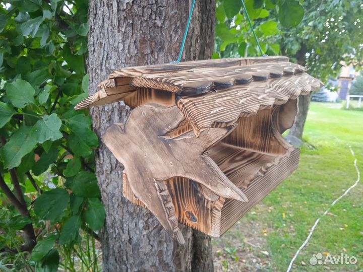 Кормушка для птиц из дерева
