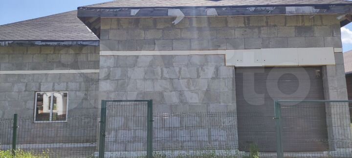 Дом 323,3 м² на участке 10 сот.