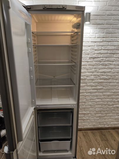 Холодильник indesit бу