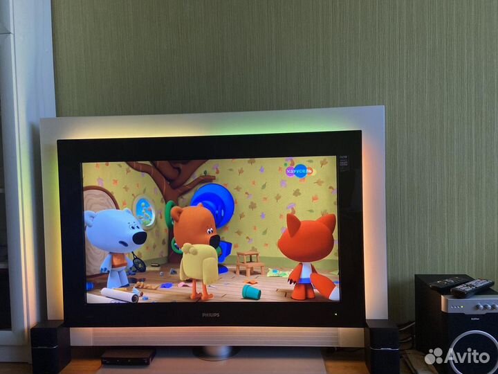 Philips Cineos Flat TV Аmbilight 42*(107 см)