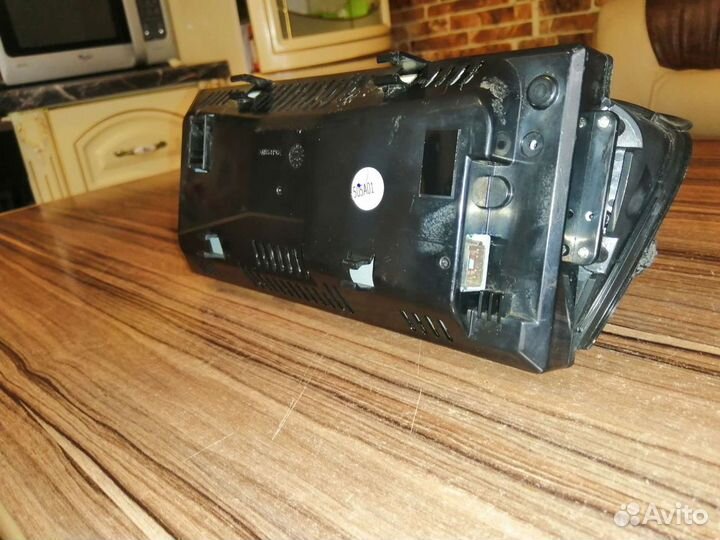 Продам монитор на Бмв Е60 кузов