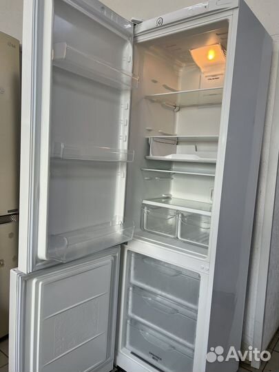 Холодильник indesit no frost