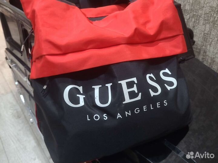 Спортивная сумка guess