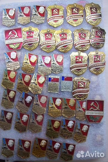 Продам значки на тему Ленинизм, пионерия, кпсс