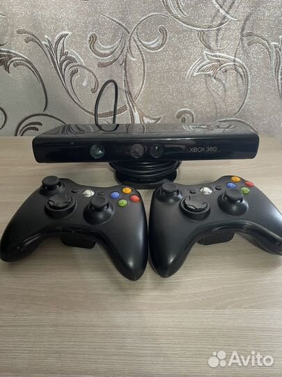 Xbox 360+kinect+ 2 джостика + диски с играми